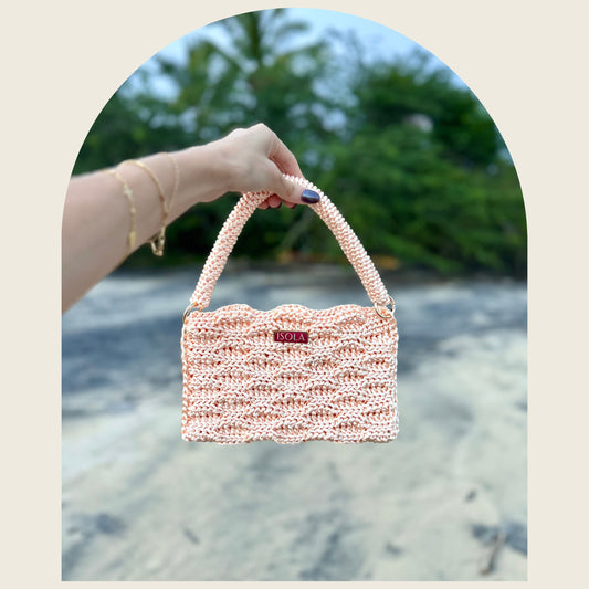 Pearl Ondas Clutch Bag